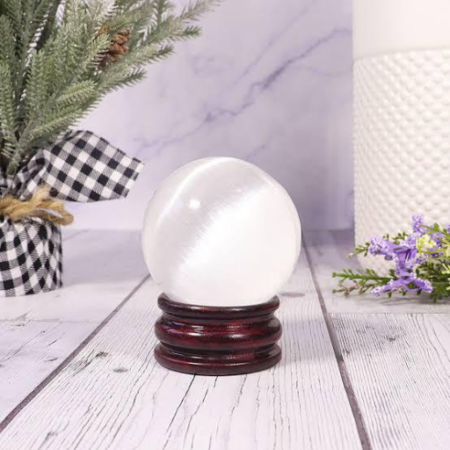 Salenite Sphere (approx weight 140 to 150)(1 KG)